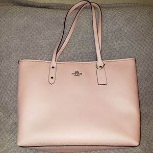 Coach Crossgrain Leather City Zip Tote
